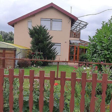 Agancs Vendeghaz Hotel Balatonszemes Exterior photo